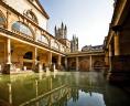 Bath, Avebury and Castle Combe tour from London